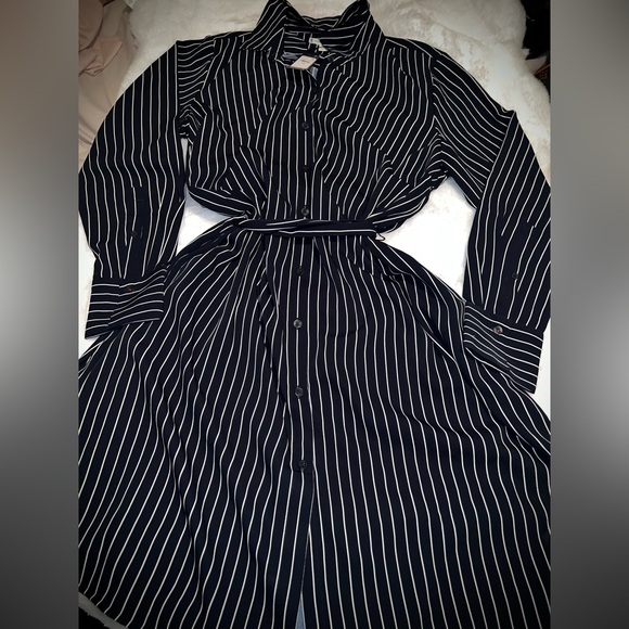Tommy Hilfiger Women's Navy Striped Long Sleeve Dress - Picture 3 of 8
